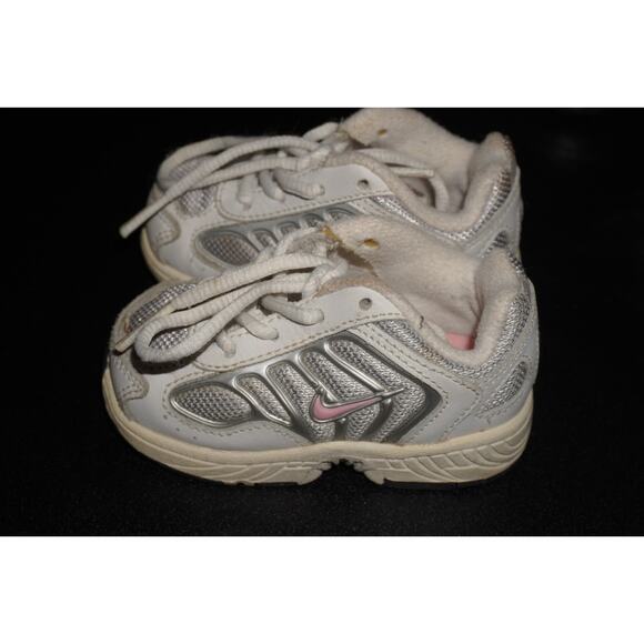 Nike Baby Girls Sneakers White Pink Silver Mesh Running Shoes Size 4C Vintage 20 - Picture 1 of 8